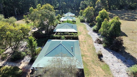 Treenbrook Cottages - Accommodation BNB 0