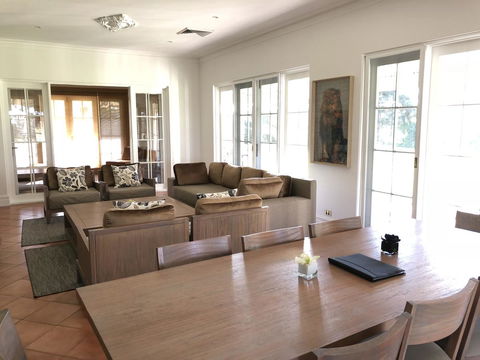 Caves Road Guest Houses - Accommodation BNB 16