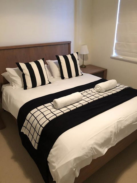 Caves Road Guest Houses - Accommodation BNB 1