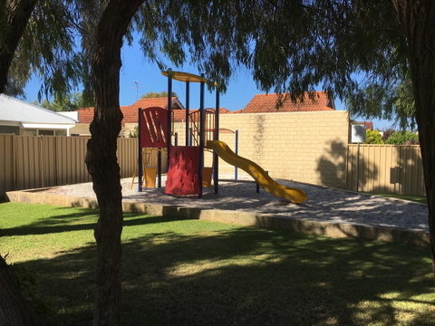 Geographe Bay Apartment - Accommodation BNB 8