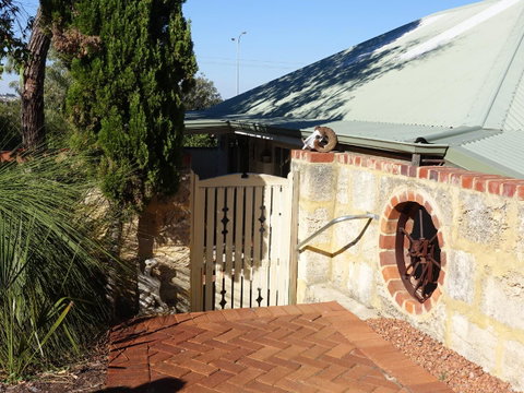 The Blacksmiths Cottage - Accommodation BNB 20