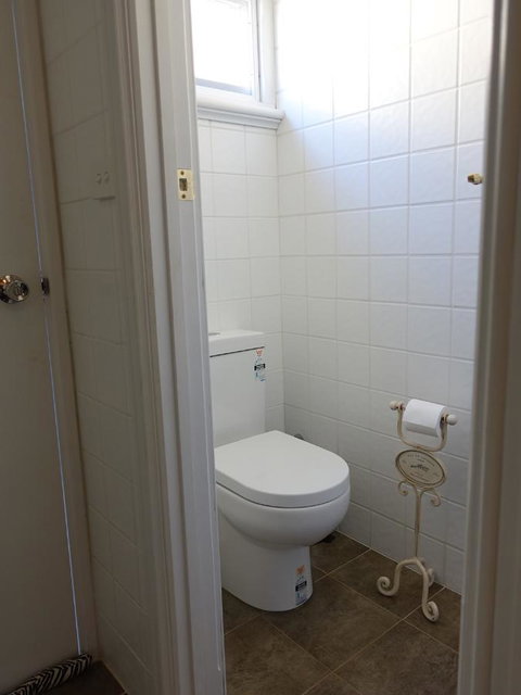 The Blacksmiths Cottage - Accommodation BNB 32