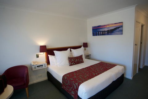 SureStay Hotel By Best Western The Clarence On Melville - Accommodation BNB 28