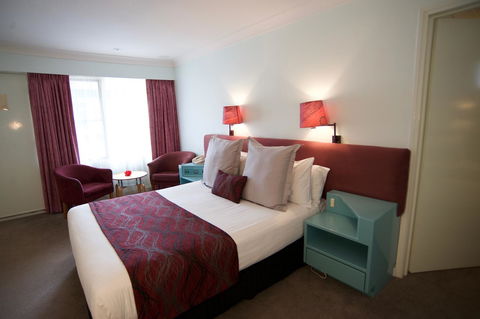 SureStay Hotel By Best Western The Clarence On Melville - Accommodation BNB 9