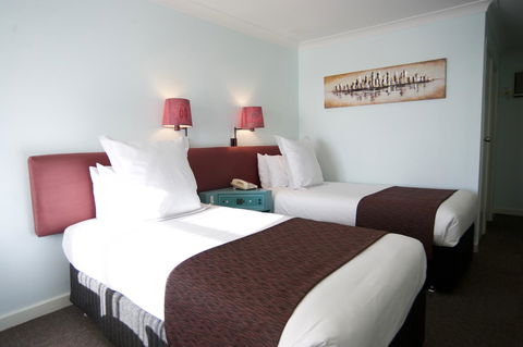 SureStay Hotel By Best Western The Clarence On Melville - Accommodation BNB 26