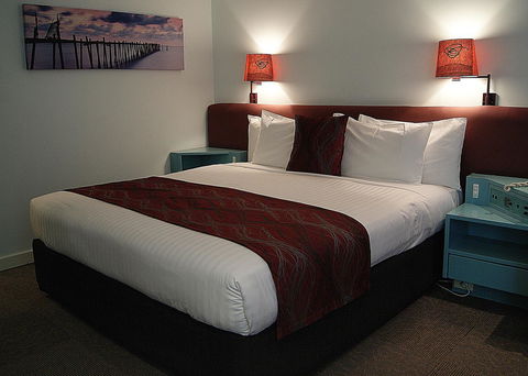 SureStay Hotel By Best Western The Clarence On Melville - Accommodation BNB 34