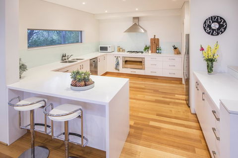 Calm Waters - Accommodation BNB 5