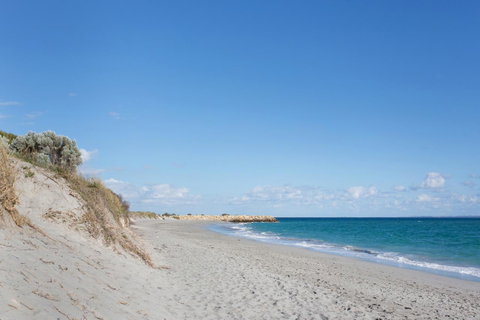 Beachside Living - South Fremantle - Accommodation BNB 21