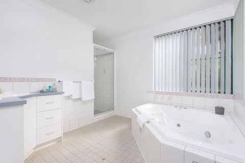 Surfside Ocean Beach Denmark Holiday Accommodation - Accommodation BNB 26