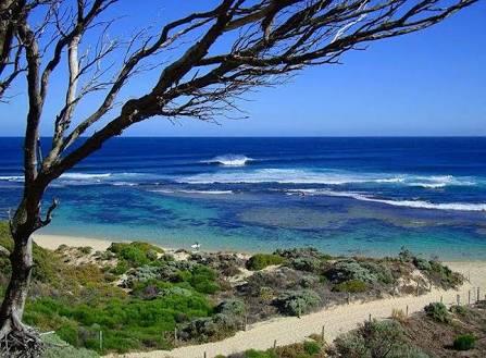 The Beach House - Accommodation BNB 5