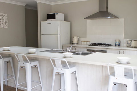 The Beach House - Accommodation BNB 11