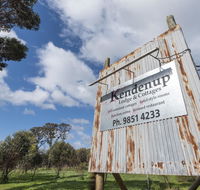 Kendenup Cottages and Lodge - Accommodation BNB
