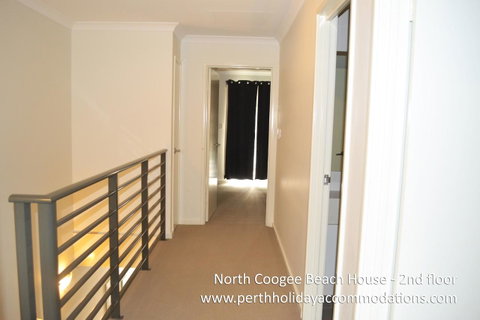 North Coogee Beach House - Accommodation BNB 6