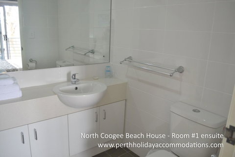 North Coogee Beach House - Accommodation BNB 21