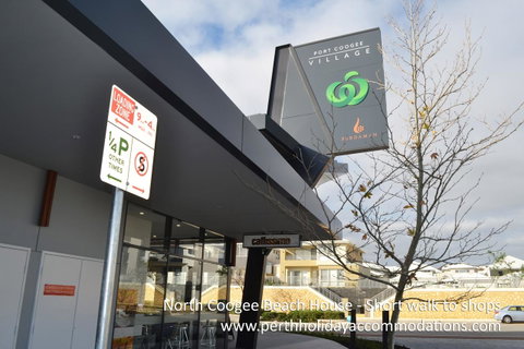 North Coogee Beach House - Accommodation BNB 24