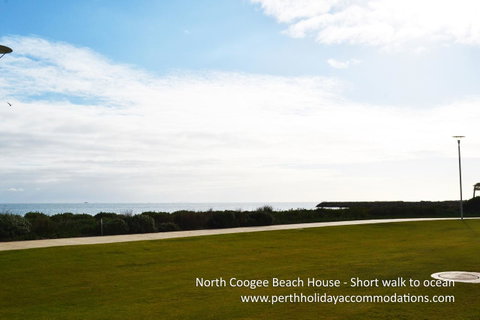 North Coogee Beach House - Accommodation BNB 9