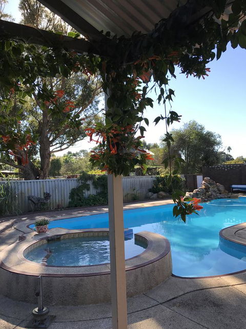 Swan Valley Rest Cottage - Accommodation BNB 22