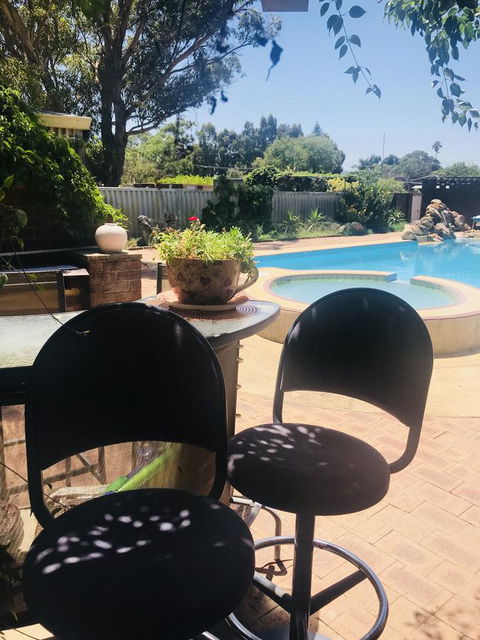 Swan Valley Rest Cottage - Accommodation BNB 12