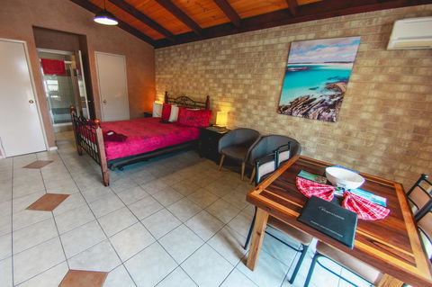 Esperance Foreshore Apartments - Accommodation BNB 4