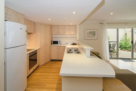 Beach Retreat - Busselton - Accommodation BNB 4