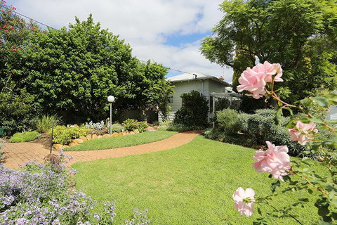 Jacaranda Guest House - Accommodation BNB 40