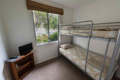 Peppy Beach Ocean Views - Accommodation BNB 13