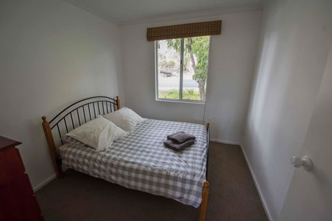 Peppy Beach Ocean Views - Accommodation BNB 3