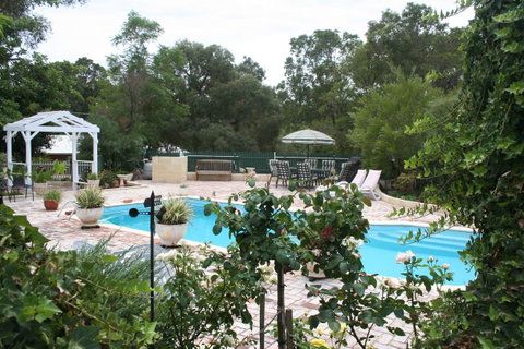Rosebridge House Bed & Breakfast Adult Retreat - Accommodation BNB 2