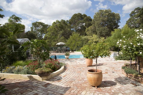 Rosebridge House Bed & Breakfast Adult Retreat - Accommodation BNB 27