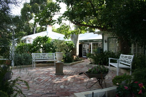 Rosebridge House Bed & Breakfast Adult Retreat - Accommodation BNB 23