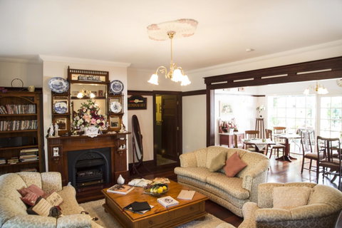 Rosebridge House Bed & Breakfast Adult Retreat - Accommodation BNB 16