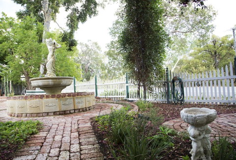 Rosebridge House Bed & Breakfast Adult Retreat - Accommodation BNB 22