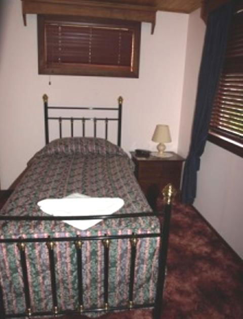 Pemberton Old Picture Theatre Holiday Apartments - Accommodation BNB 12
