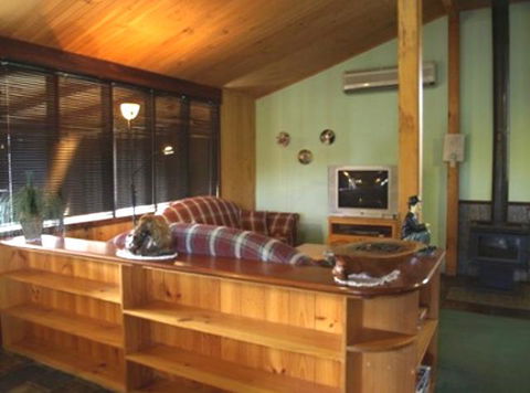 Pemberton Old Picture Theatre Holiday Apartments - Accommodation BNB 17