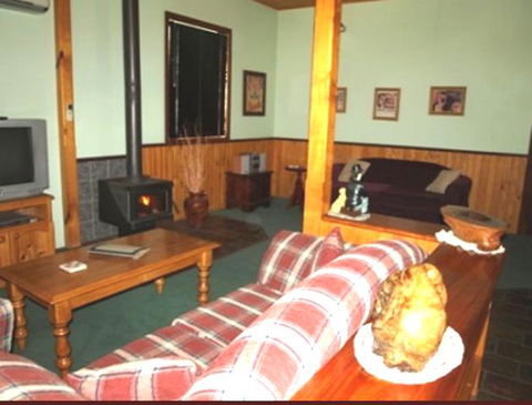 Pemberton Old Picture Theatre Holiday Apartments - Accommodation BNB 21