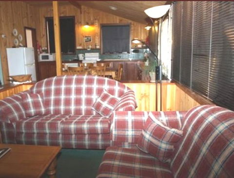 Pemberton Old Picture Theatre Holiday Apartments - Accommodation BNB 8