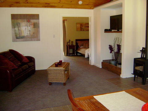 Scotsdale Valley Studios - Accommodation BNB 14