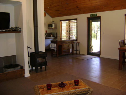 Scotsdale Valley Studios - Accommodation BNB 17