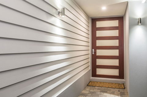 15 Cabot Close - Accommodation BNB 1