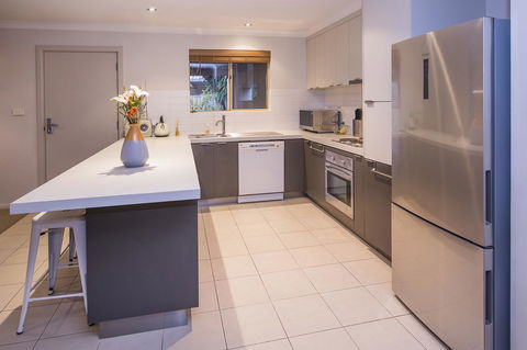 Boardwalk - Accommodation BNB 11