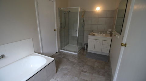 Daisy Cottage - Accommodation BNB 19