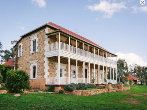 Daisy Cottage - Accommodation BNB 9