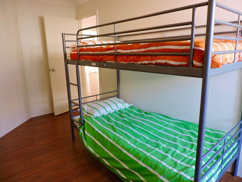 Silver Gull Family Retreat - Accommodation BNB 6