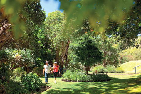 Caves House Hotel & Apartments Yallingup - Accommodation BNB 35