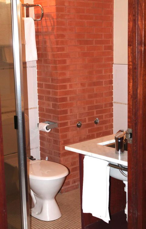 The Pemberton Hotel - Accommodation BNB 27