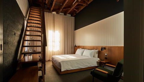 The Premier Mill Hotel - Accommodation BNB 3
