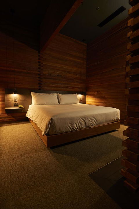 The Premier Mill Hotel - Accommodation BNB 9