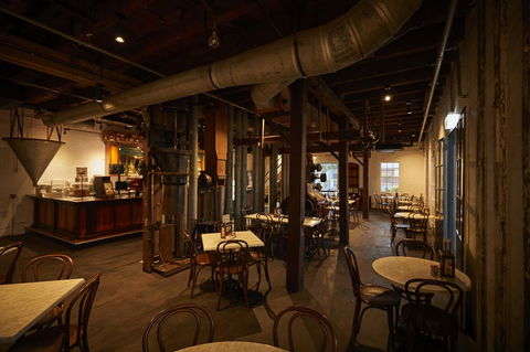 The Premier Mill Hotel - Accommodation BNB 30