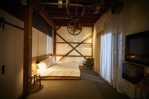 The Premier Mill Hotel - Accommodation BNB 32