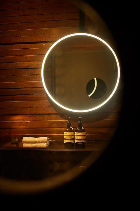 The Premier Mill Hotel - Accommodation BNB 4